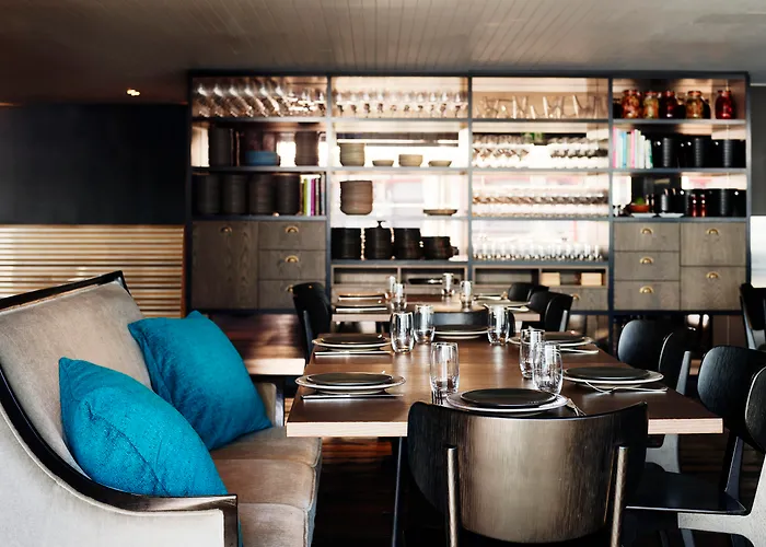 Pier One Sydney Harbour, Autograph Collection